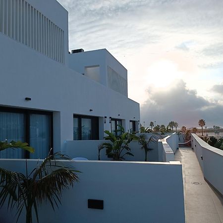 Hotel Apartamentos Hamus โกนิล เด ลาฟรอนเตรา ภายนอก รูปภาพ