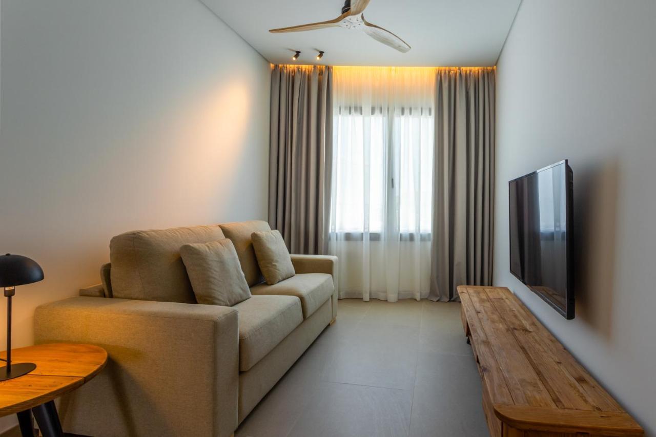Hotel Apartamentos Hamus โกนิล เด ลาฟรอนเตรา ภายนอก รูปภาพ