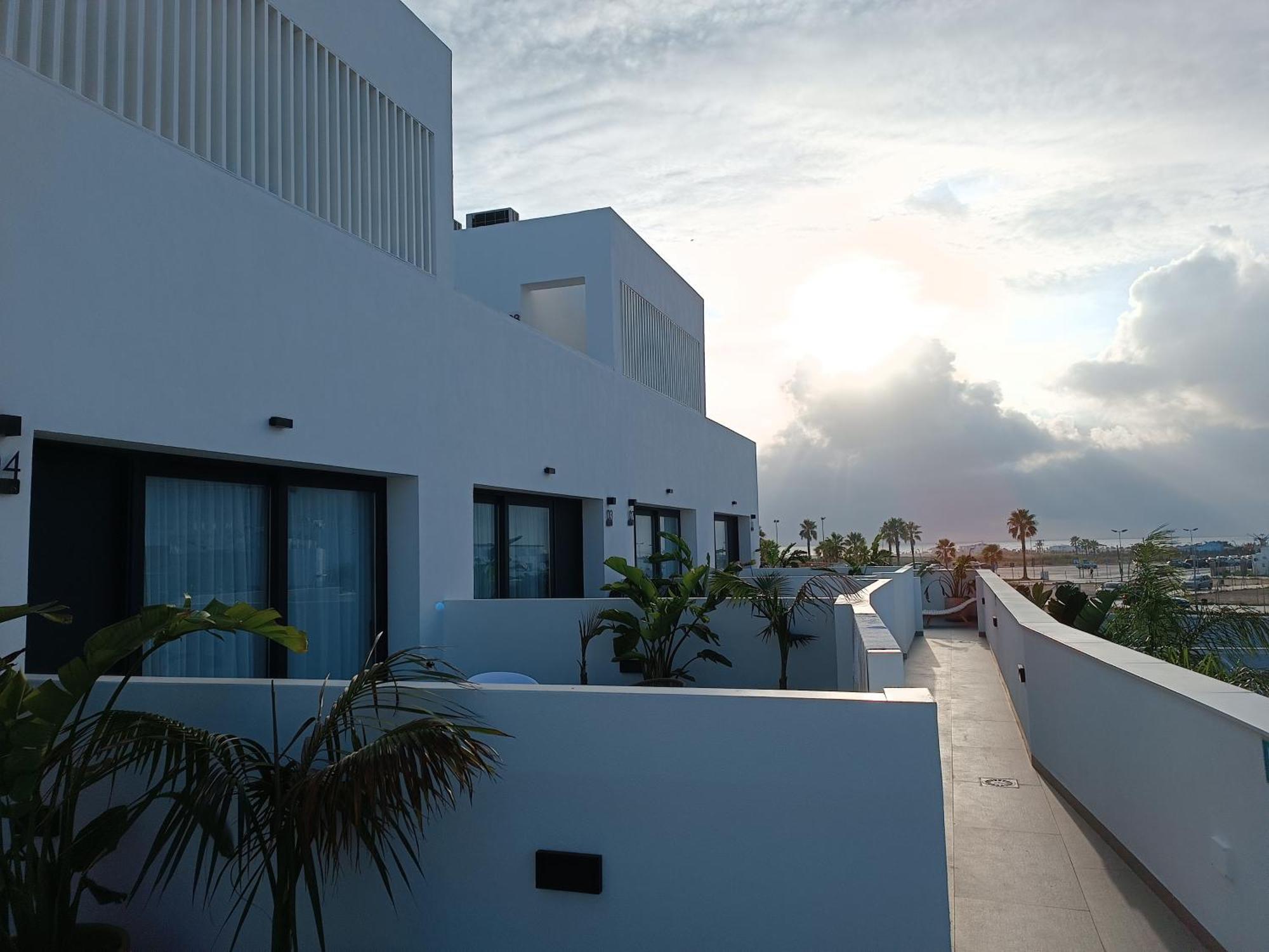Hotel Apartamentos Hamus โกนิล เด ลาฟรอนเตรา ภายนอก รูปภาพ