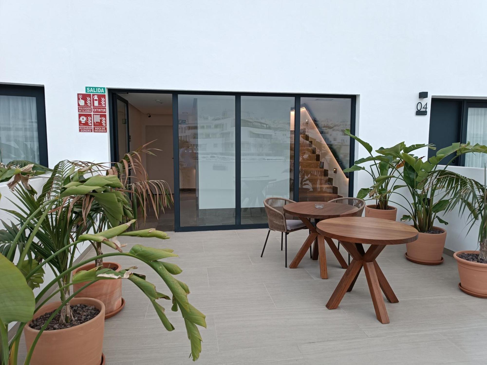 Hotel Apartamentos Hamus โกนิล เด ลาฟรอนเตรา ภายนอก รูปภาพ